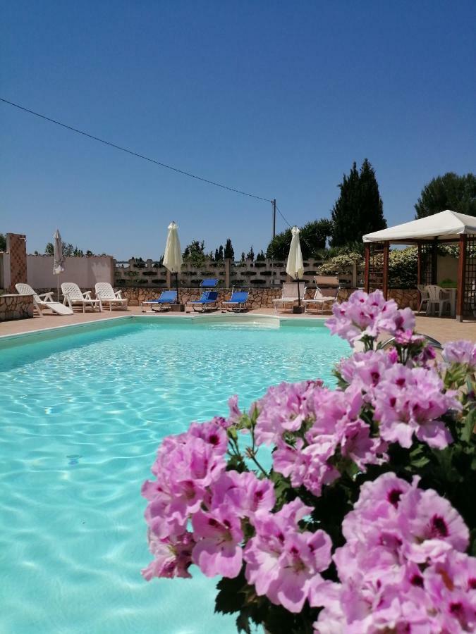 شقة Residenza Agrituristica Santa Lucia Con Piscina ألغيرو المظهر الخارجي الصورة